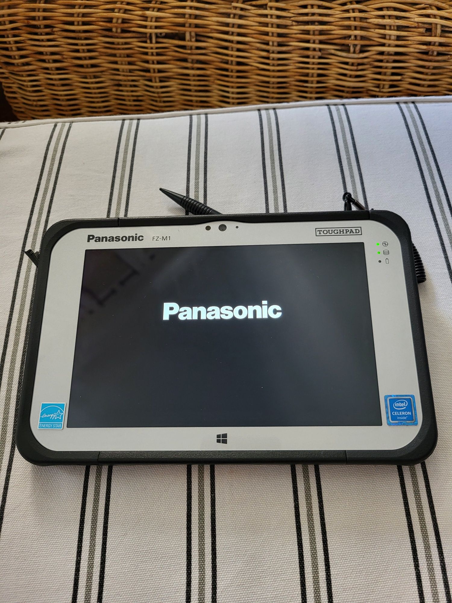 Tablet Panasonic fz-m1 rysik zasilacz