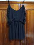 Vestido preto curto