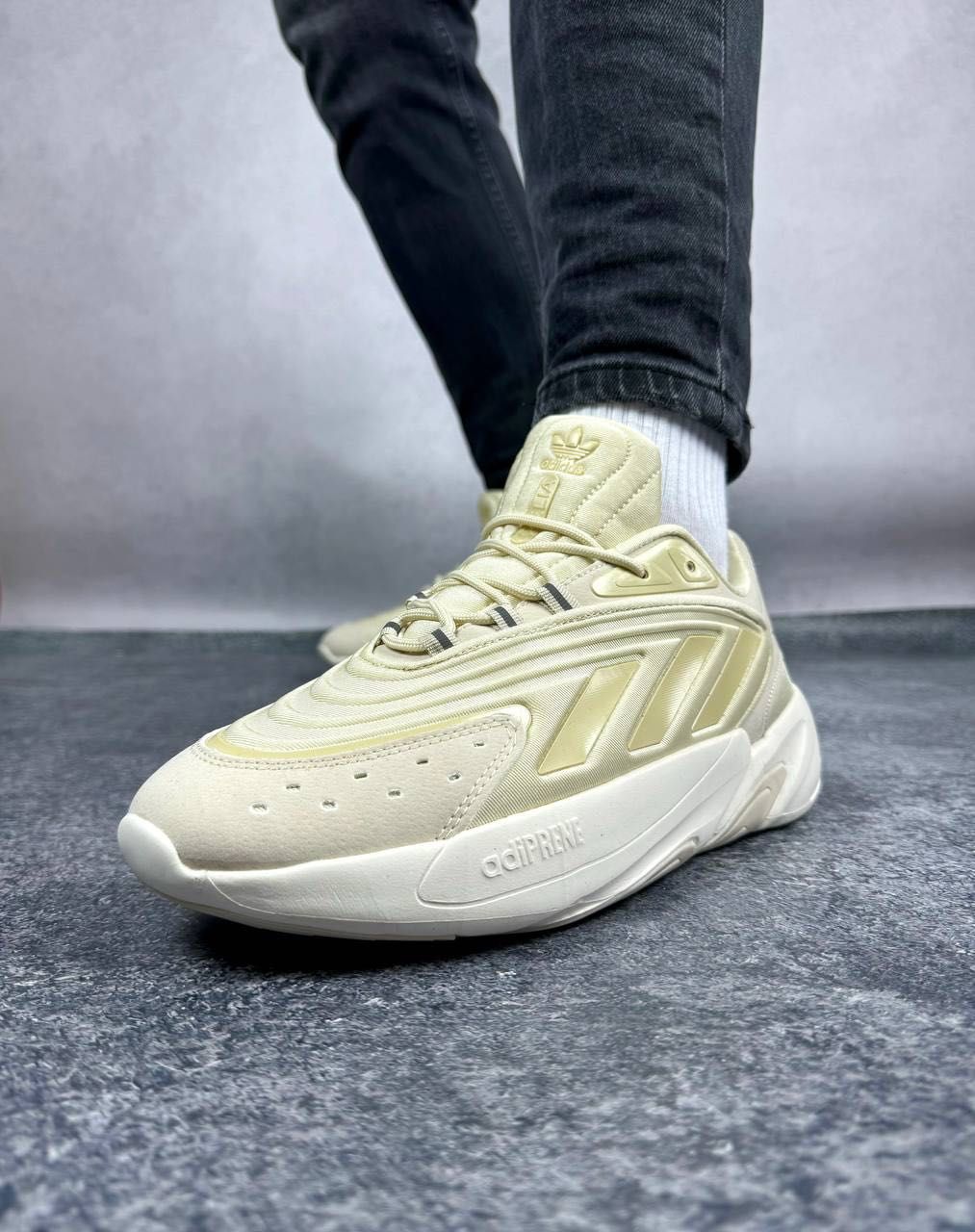 Кросівки Adidas Ozelia Beige, кросовки Адідас Озелія Бежевого кольору