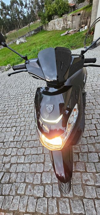 Mota Peugeot Kisbee 4T 50CC Novo 221km Preta