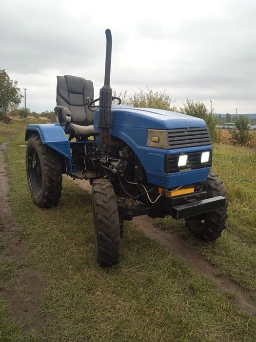 Продам трактор ДТЗ