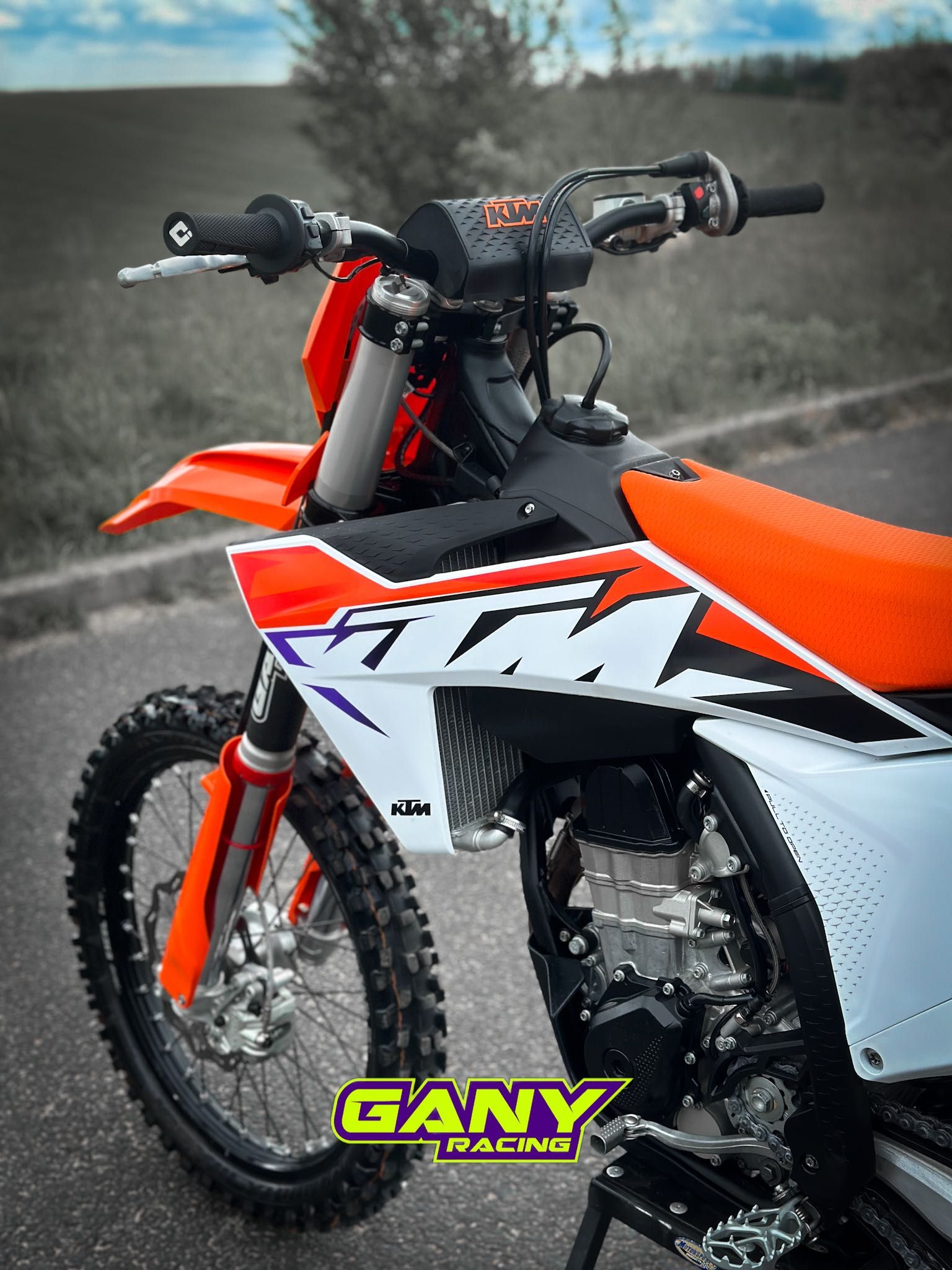 KTM SXF 450 cc rok 2023 - 9 mth ! - nówka