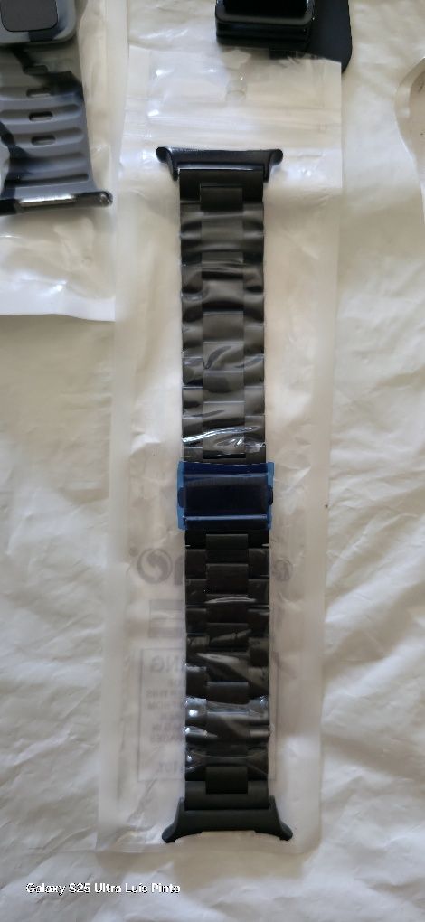Vendo 3 Braceletes Novas em Caixa para Smartwatch Samsung Ultra