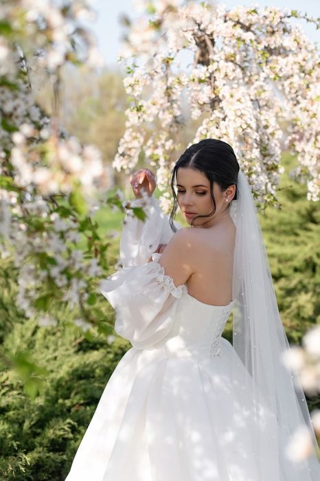 Весільна сукня в ідеальному стані/ не вінчана