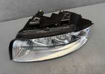 Audi A4 B6 Lampa Przód Przednia Lewa (od kierowcy)Valeo Kompletna