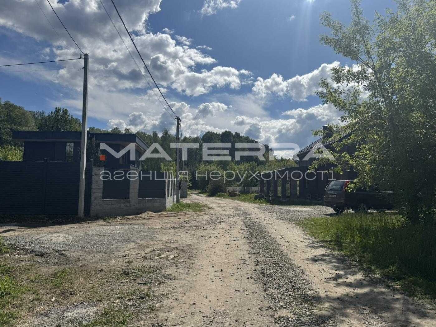 Круглик Віта-Поштова Продаж кутової ділянки 12 соток