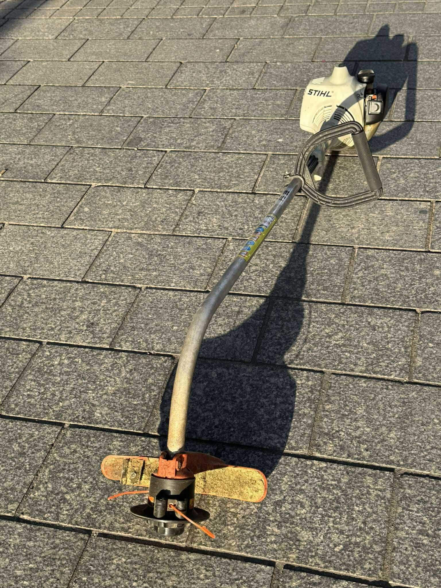 Podkaszarka STIHL FS38 do serwisu GAŚNIE