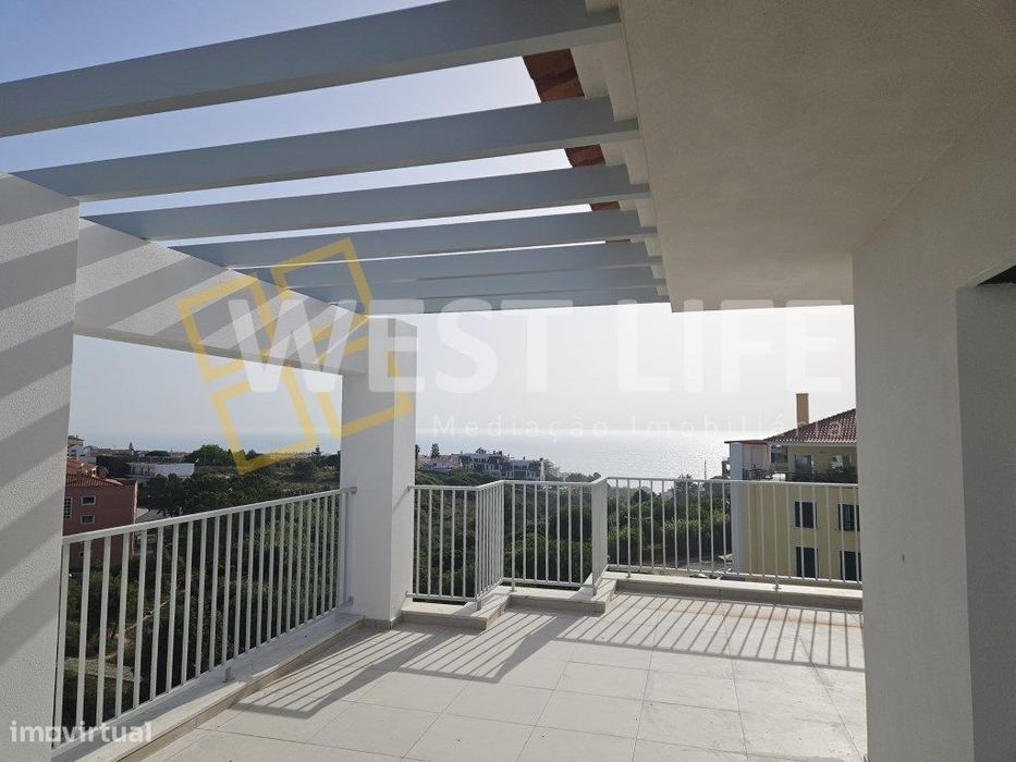 Penthouse T3 com 3 suítes e terraço com magnifica VISTA MAR - Ericeira