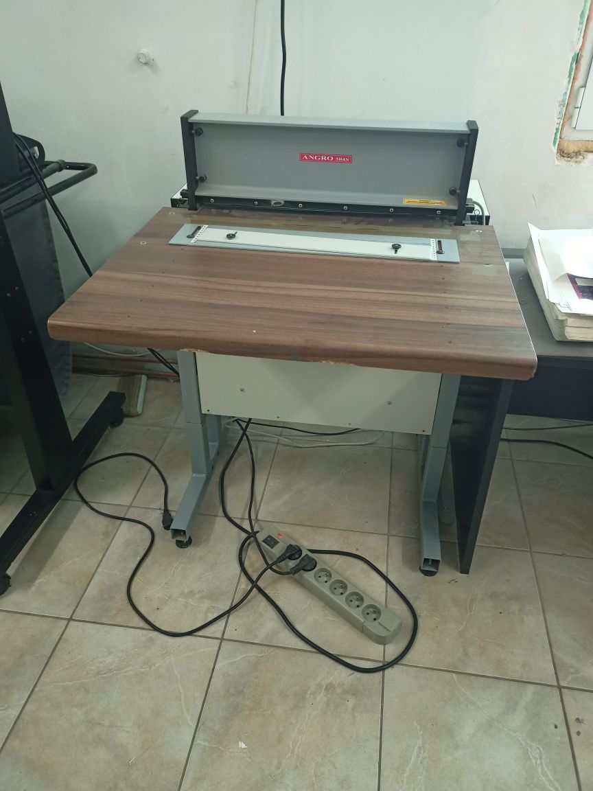 Bigówka , Bigownica ANGRO 504 S ze stolikiem jak nowa WARTO !!