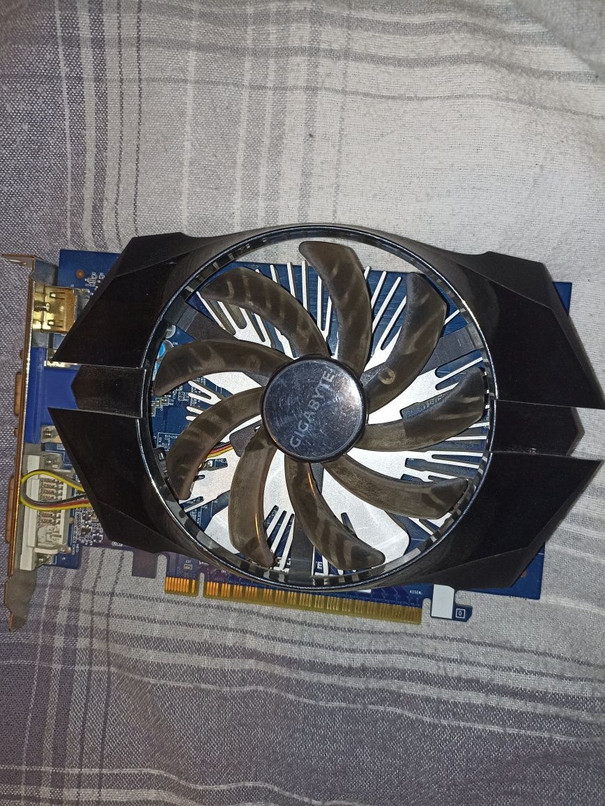 Продам відіокарту gt 730 gddr5