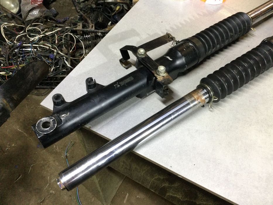 Перя до вилки Спарк, Вайпер, Хорнет рс150, передні амортизатори до мот