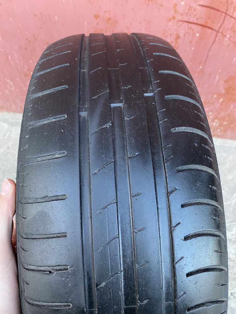 Hankook kinergy eco 195 60 15 r15