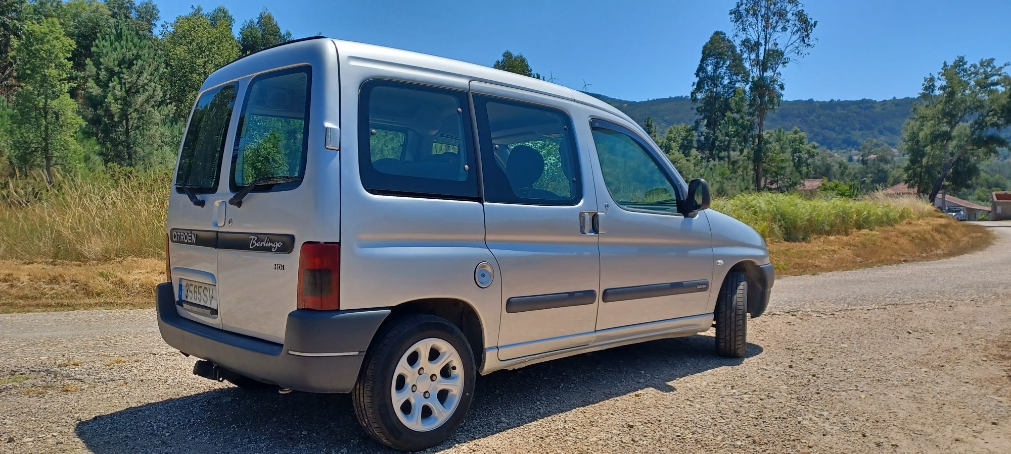Citroën berlingo first 2.0hdi 5 lugares