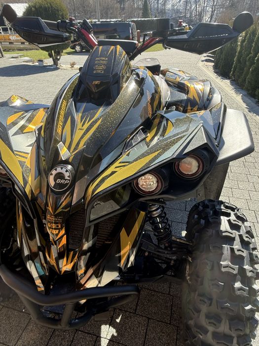 Can am renegade 1000 xxc.
