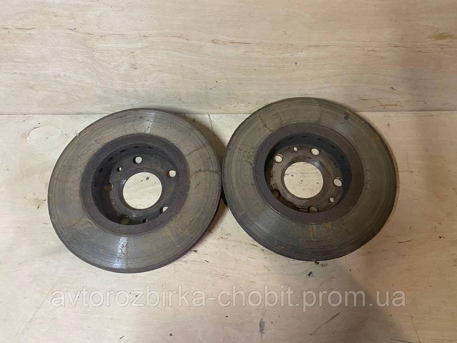 Передні гальмівні диски Renault Megane 3 402067902R