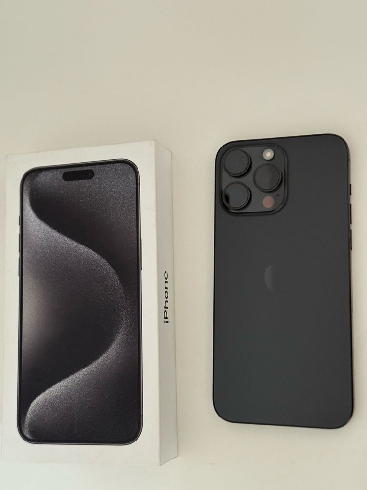 iPhone 15 pro max tytan 1 tb