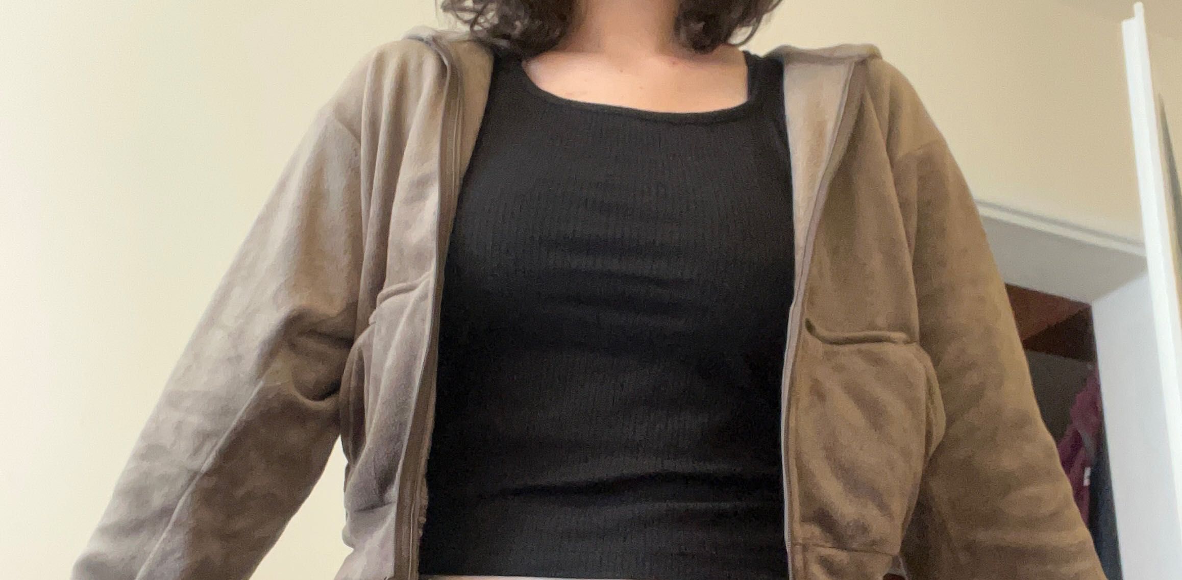 Krótka bluza welurowa