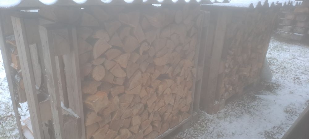 Drewno opałowe suche głównie sosna