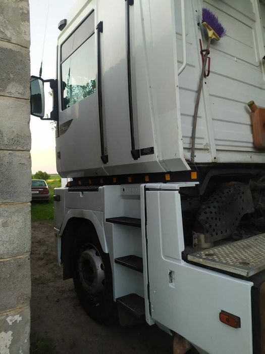 Рено магнум + прицеп