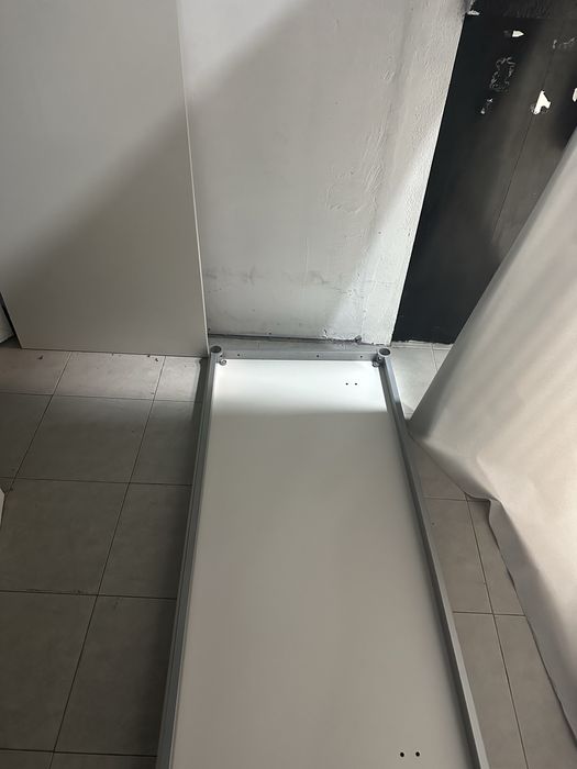 Mesa escritorio  e cadeiras