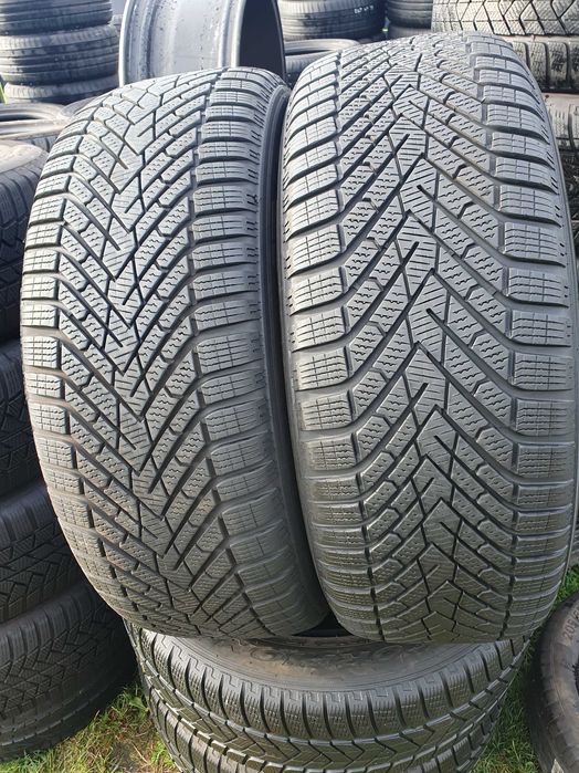 A30# Opony uzywane zimowe 235/45/18" Hankook