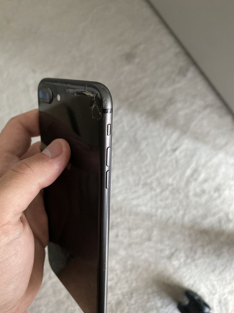 Iphone 8 plus.