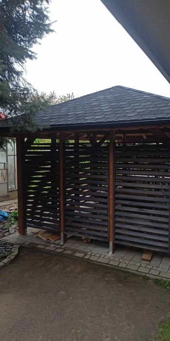 Altana malowana z panelami