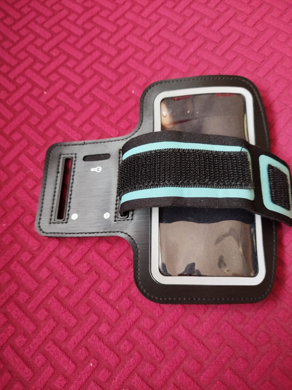 Etui na telefon 5,6'' mocowanie na przedramię