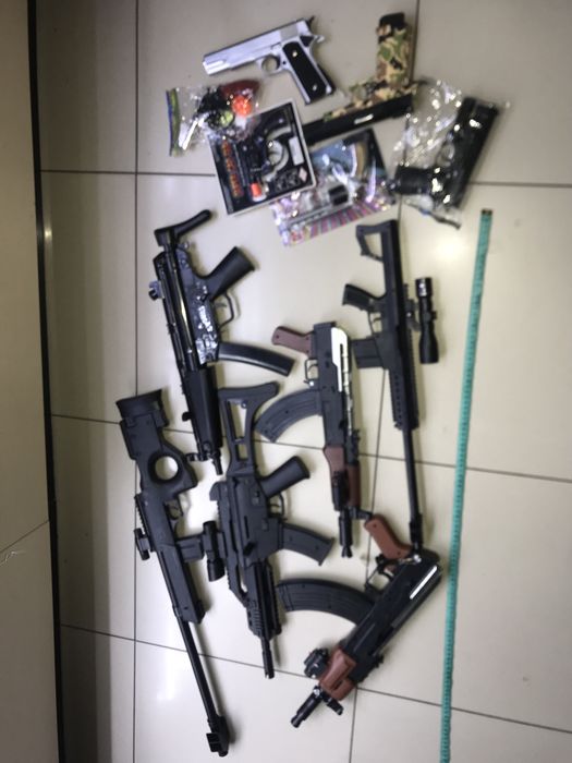 Іграшкова зброя пістолет автомат пульки орбізи пістони мішені