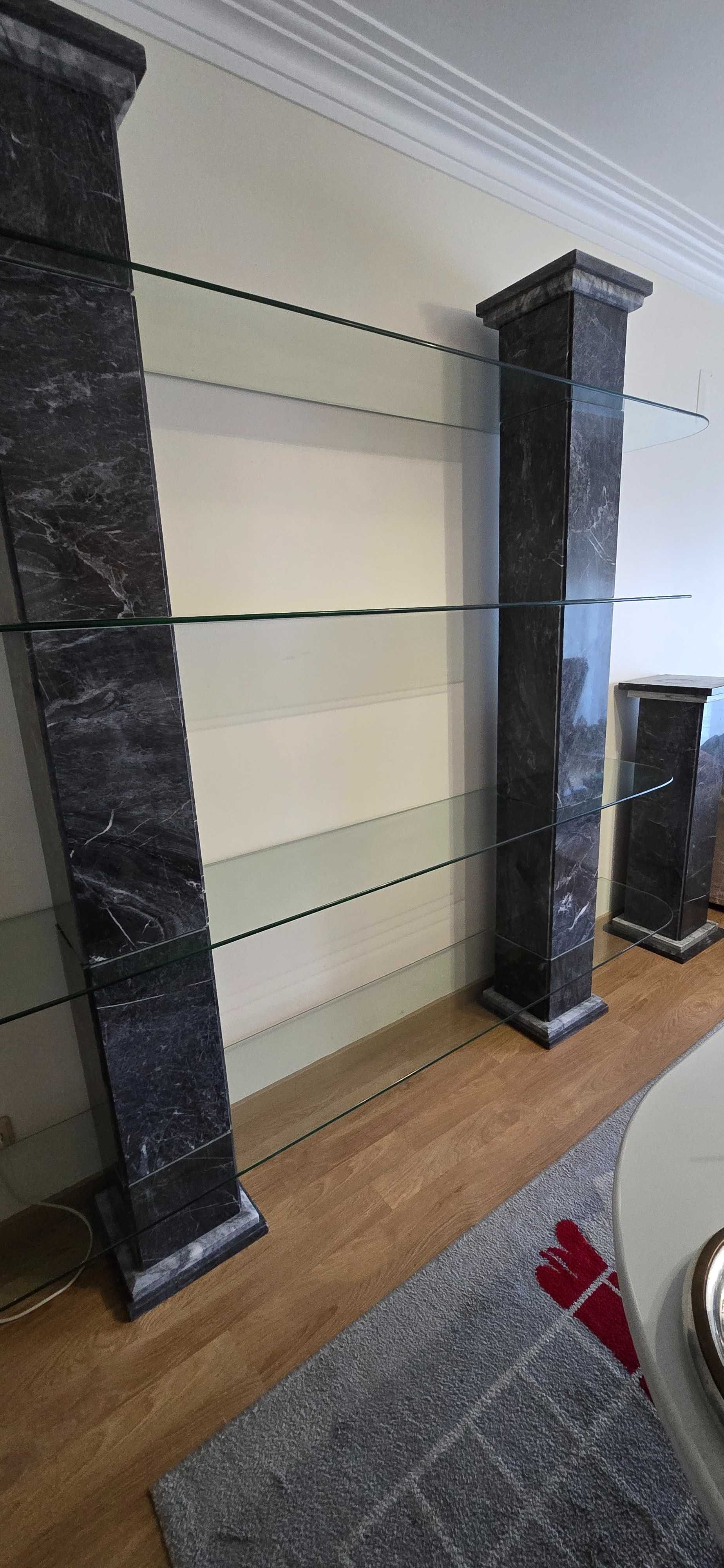 Estante em Mármore com 2 colunas