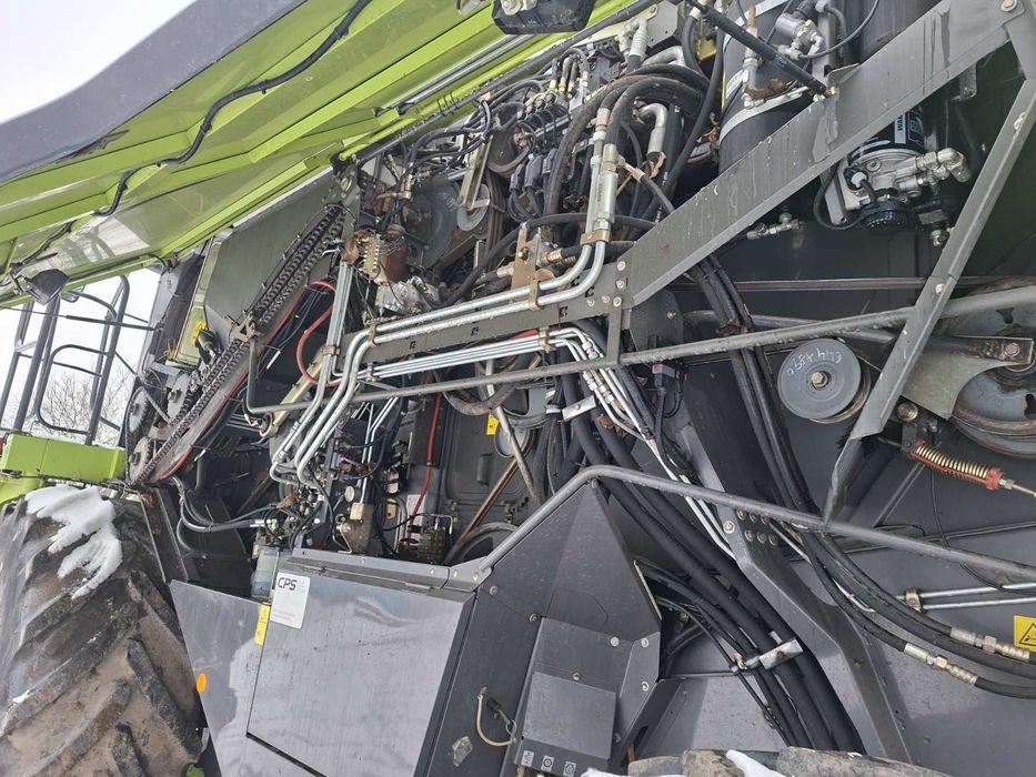 Комбайн зернозбиральний Claas Lexion 795(770)