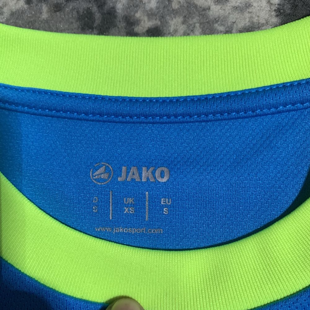 Продаю Кофту Jako