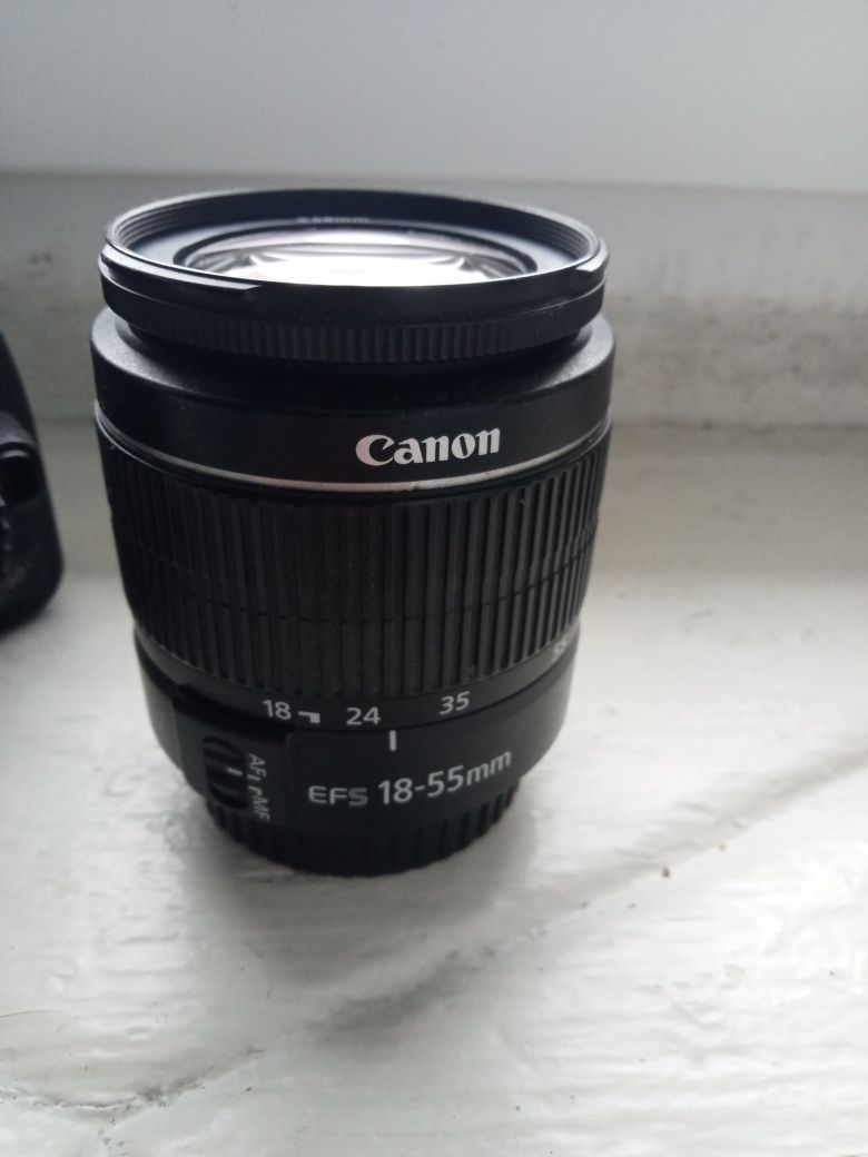 Lustrzanka Canon 350D + Obiektyw