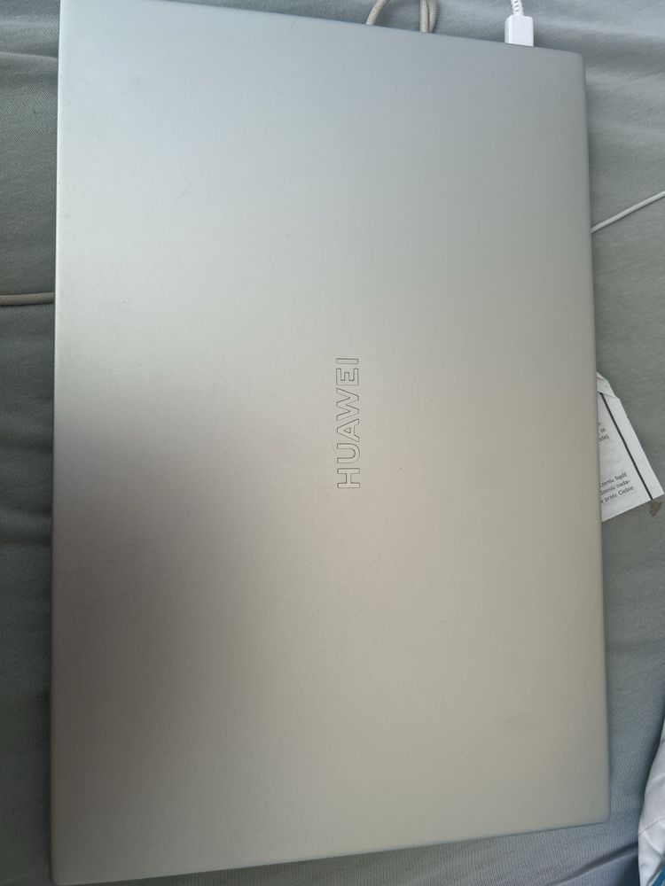 Laptop huawei matebook d14 - uszkodzony, na czesci lub do naprawy