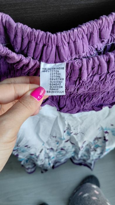 Saia comprida feita na Índia