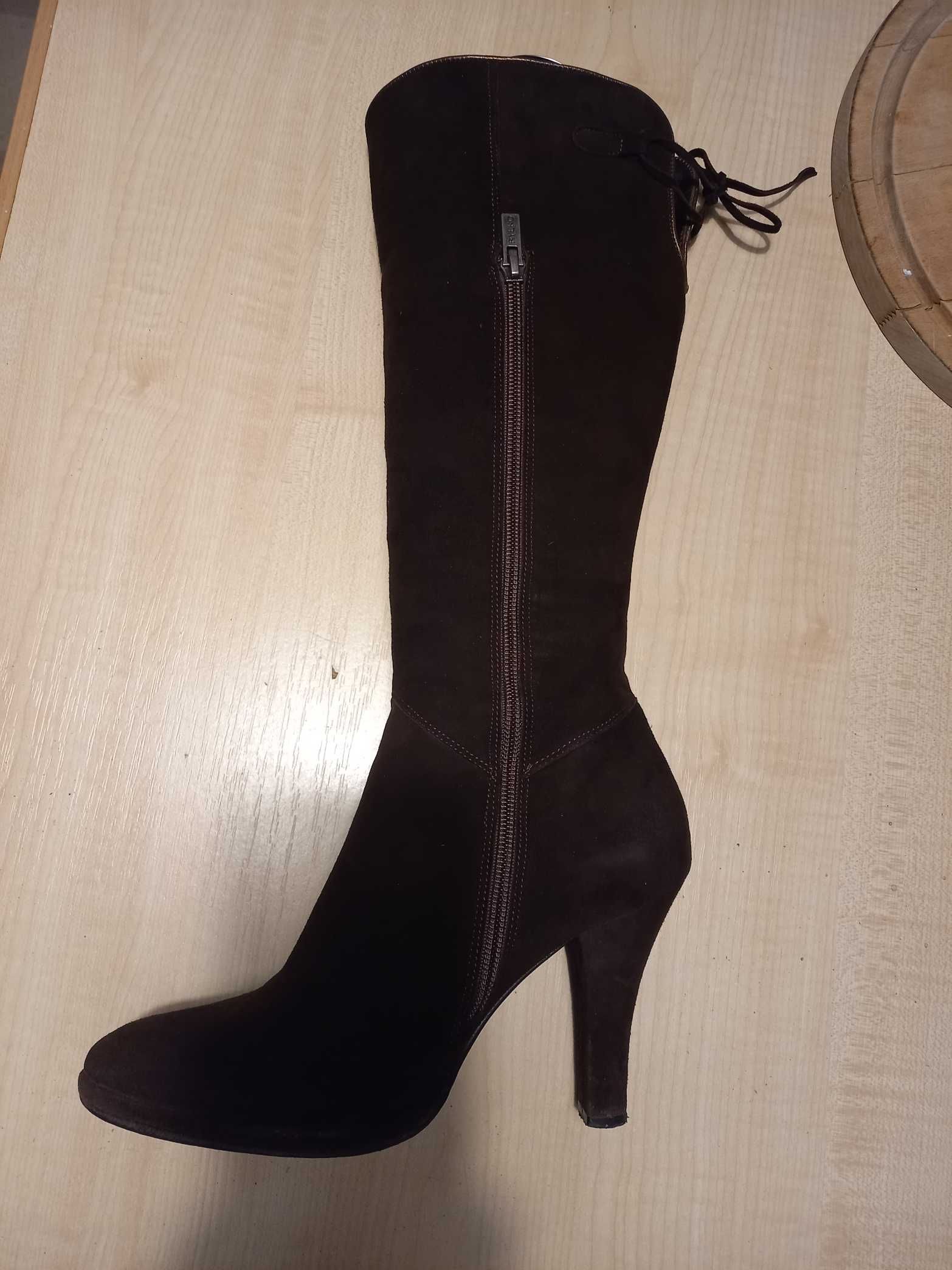 botki brązowe zamszowe Ryłko, r. 37,5 + prawidła do cholewek kozaków +