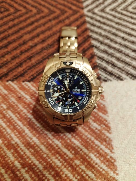 продам часы festina