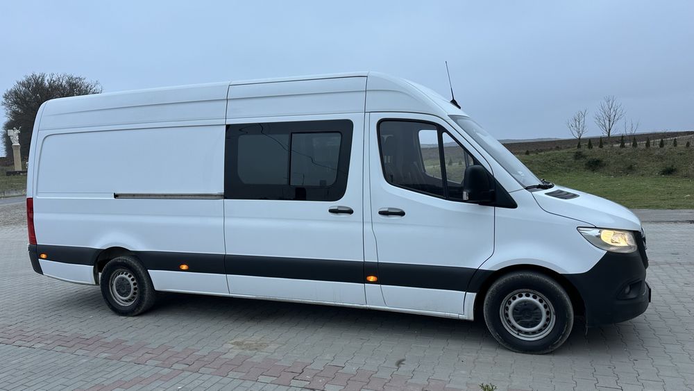 Продам sprinter 319