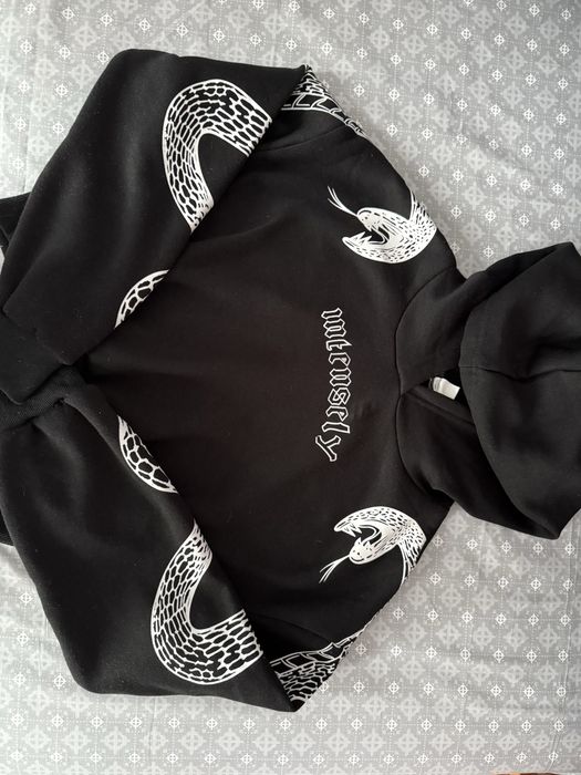 Укорочена кофта(топ) розмір М