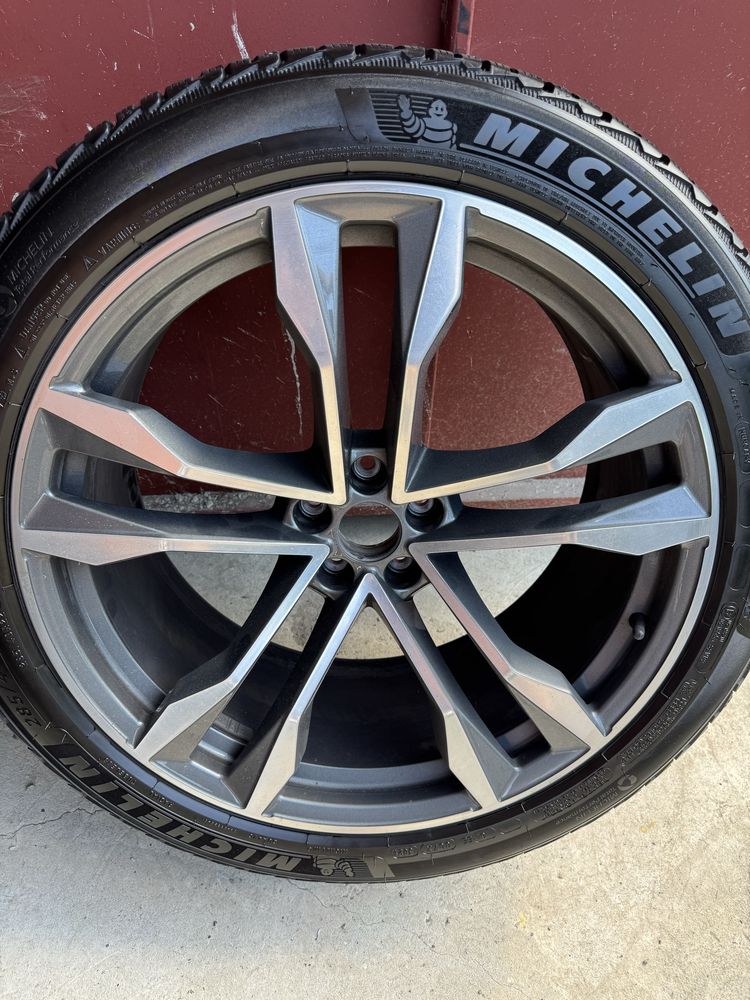 Продам диски R22 5/112