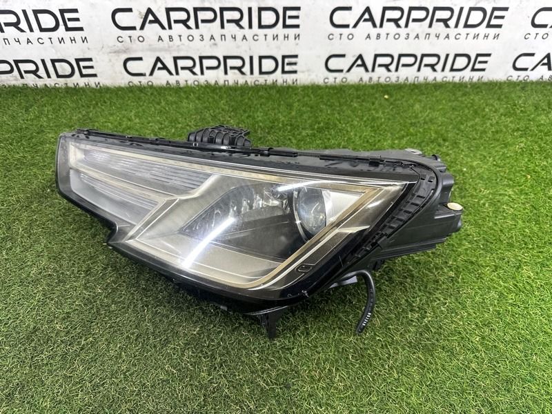 Фара левая AUDI A4 B9 2.0 DBPA 2018