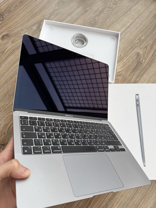 MacBook air 13 m1 256 gb (2020)