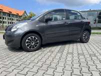 Sprzedam salon Toyota Yaris 5-drzwi 2009r