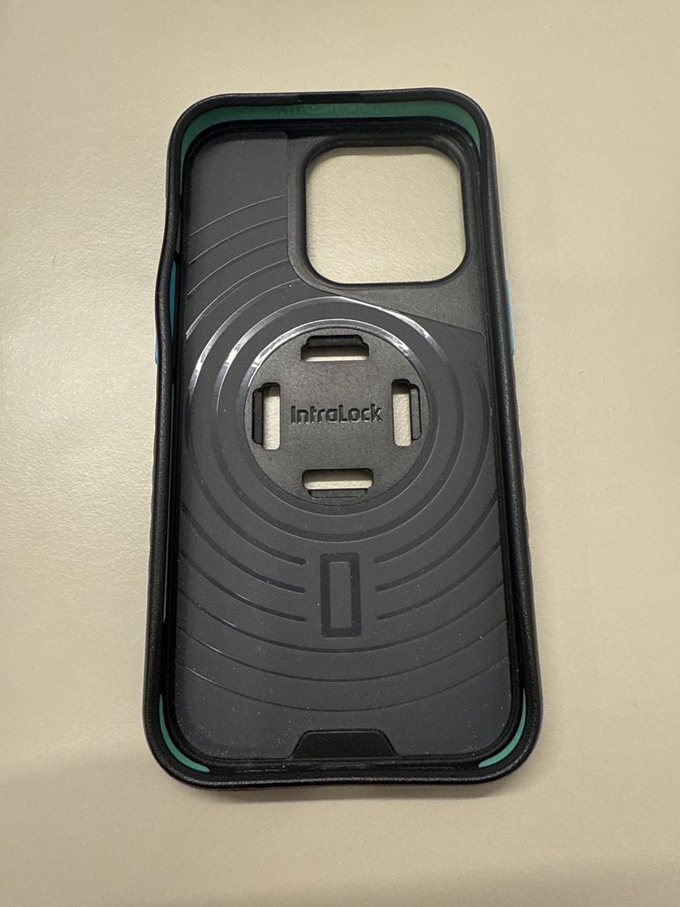 Capa IntraLock da Mous (iPhone 14 Pro)