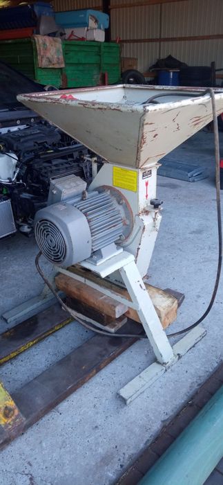 Млин ДКУ 7,5квт з Німеччини