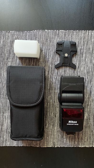 Nikon SB-600 Lampa blyskowa