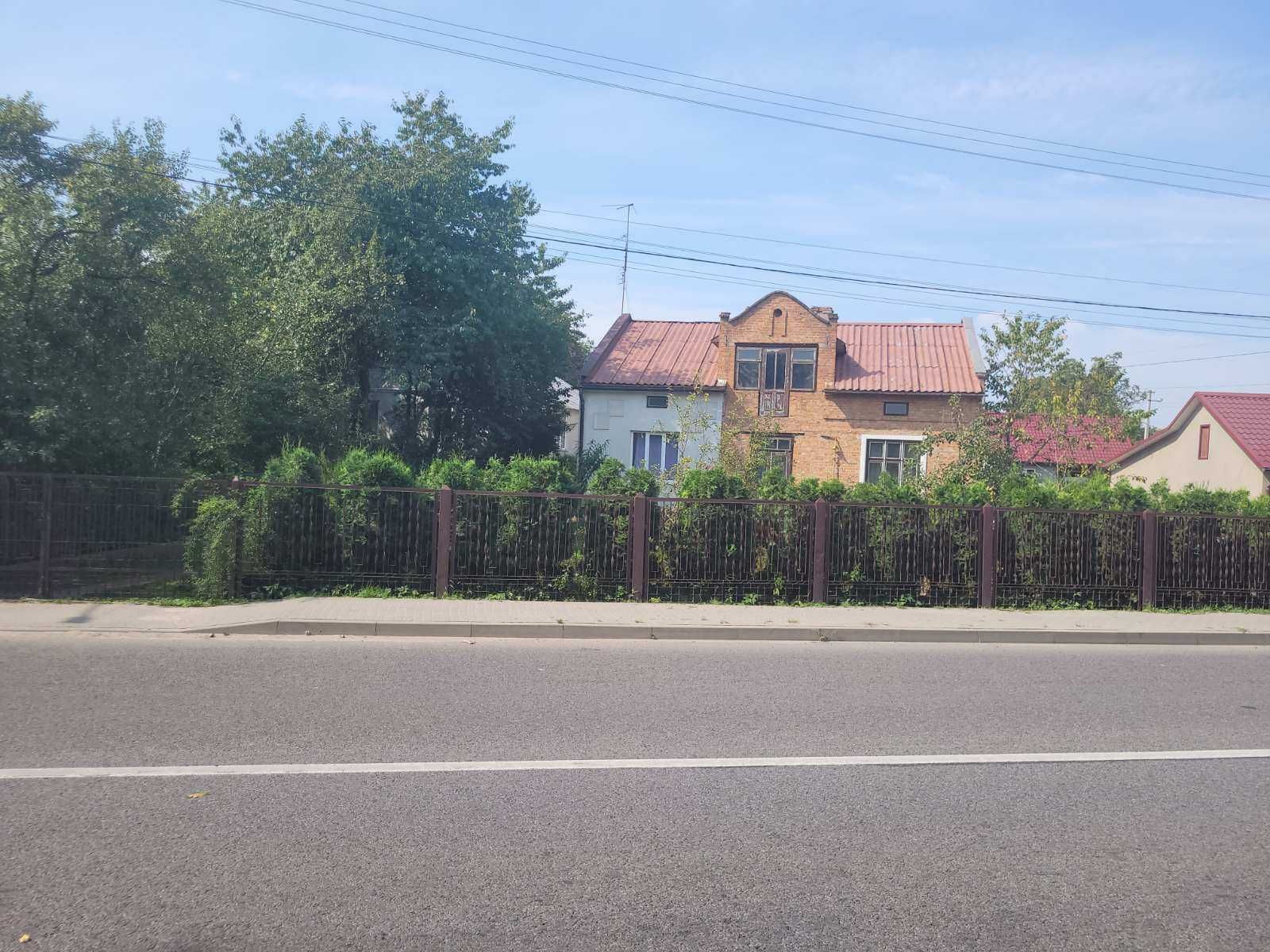 Половина житлового будинку, м. Кам'янка-Бузька