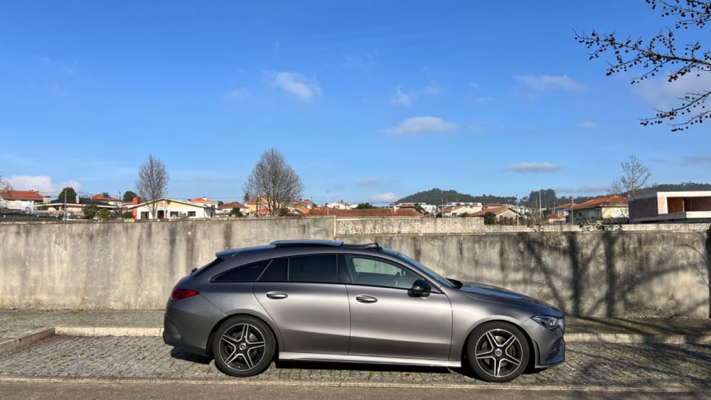 Mercedes-Benz CLA shooting brake 220d AMG