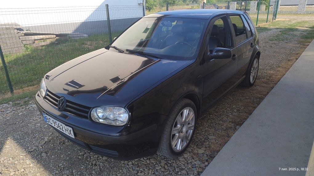 Продам гольф 4 2002р