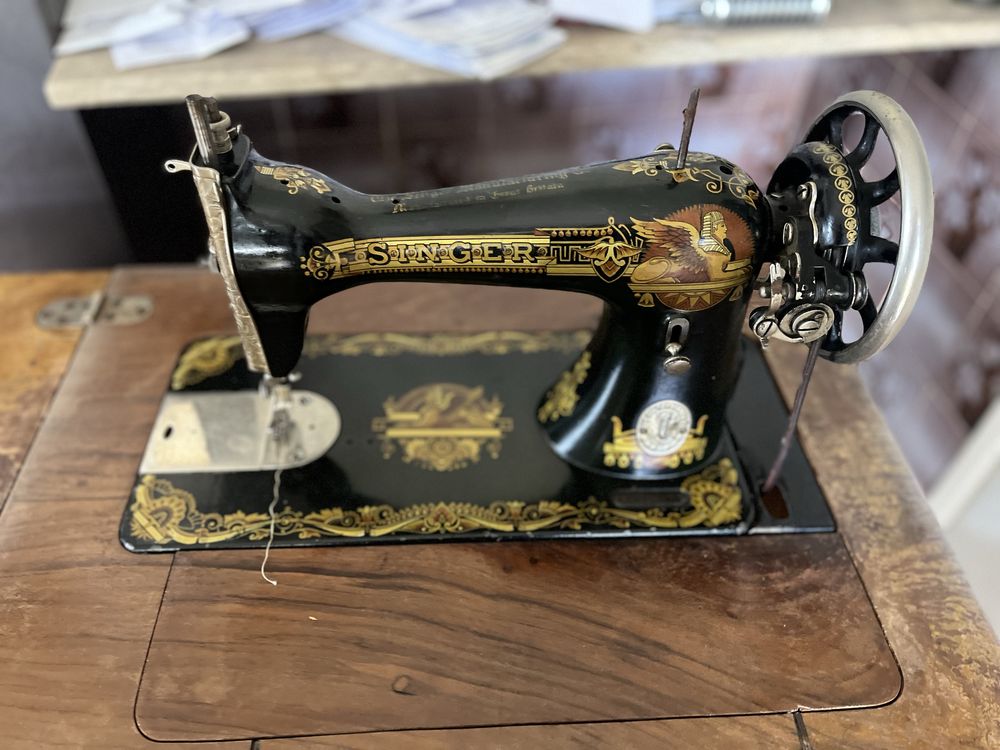 Maquina de costura Singer